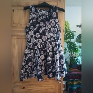 Skater dress size xl